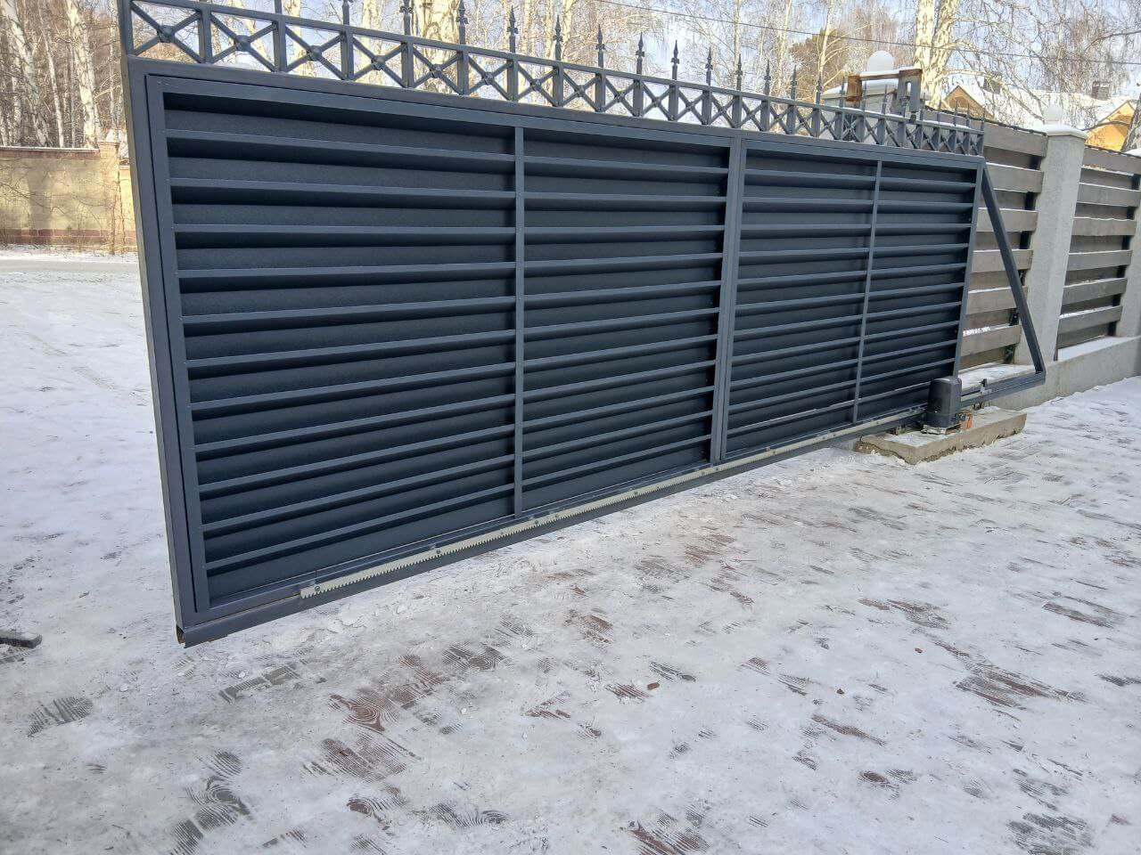 Входная группа из ламелей Хай-Тек RAL7024/7024 Серый Графит двусторонний МАТТЕ фото 8 в Туле