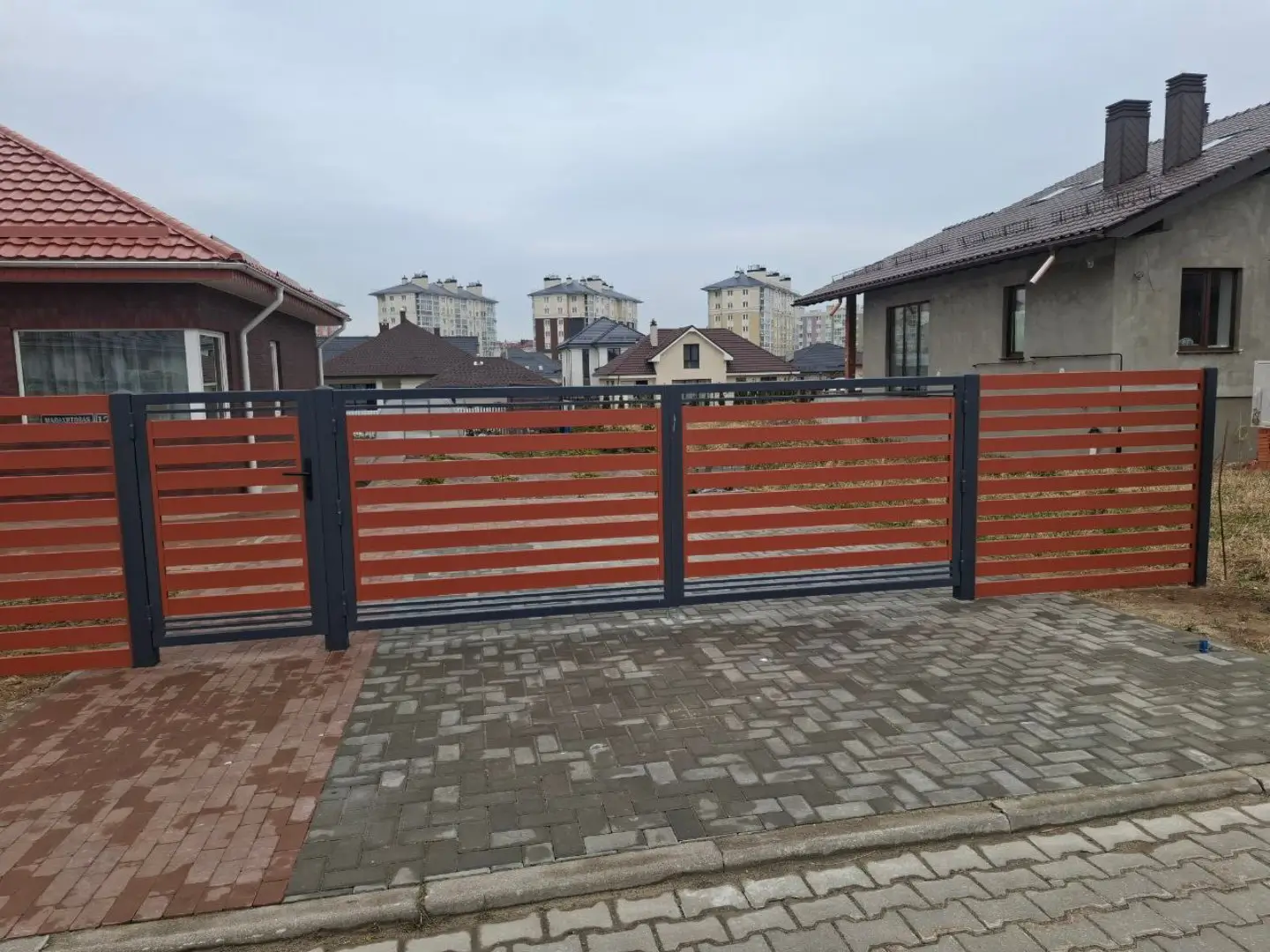 Забор-ранчо из металлопланкена 18м RAL8004 Терракотовый фото 2 в Туле
